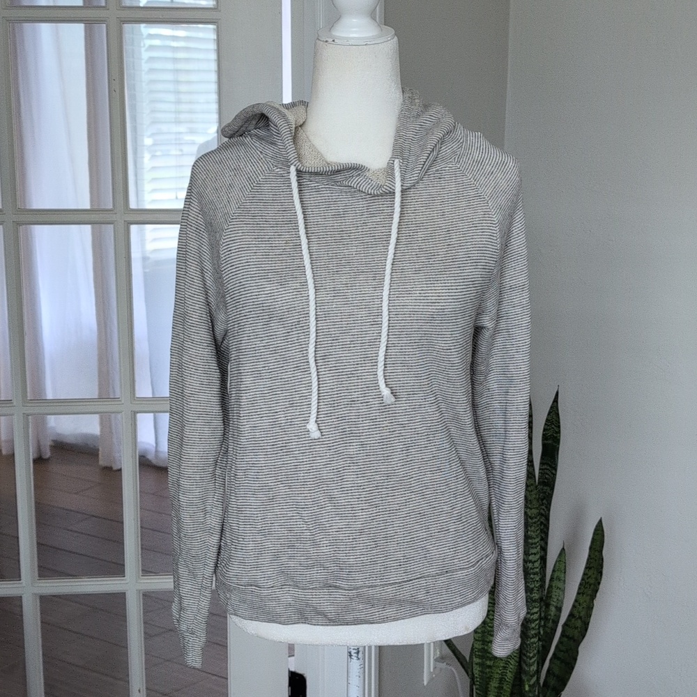 O'Neill Gray Striped Hoodie Size Small